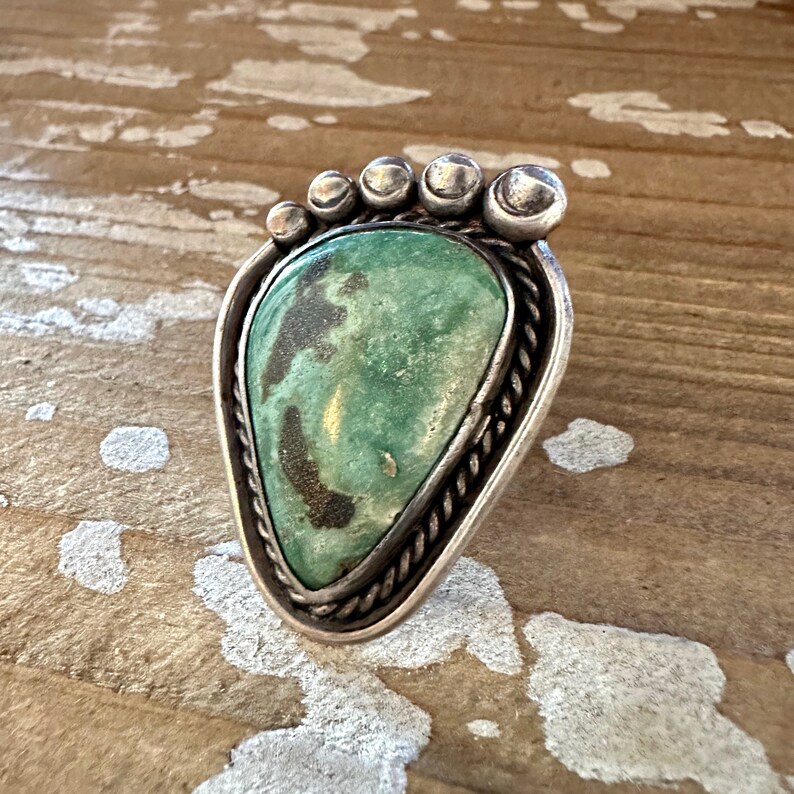 BEST FOOT FORWARD Vintage Handmade Large Ring Sterling Silver, Turquoise Native American Navajo Made Jewelry Southwestern Size 6 1/2 image 2