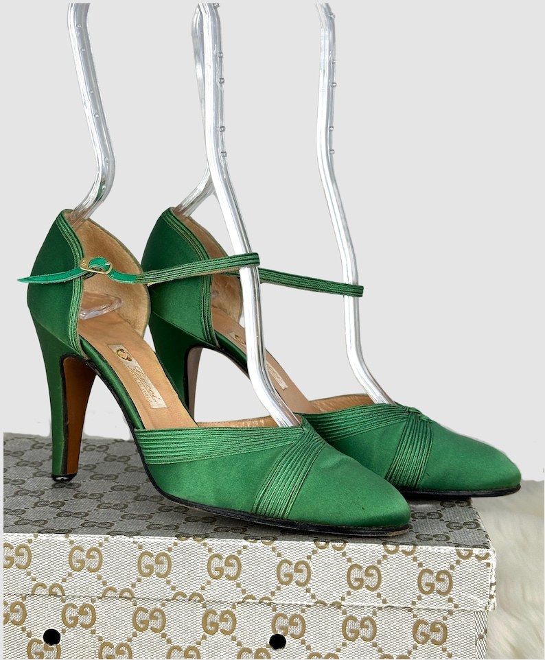 GUCCI Vintage 70s Green Satin Ankle Strap Shoes 1970s Italian Designer Ankle Strap Stiletto Heels, Made in Italy Disco Era Size 35 5 image 3