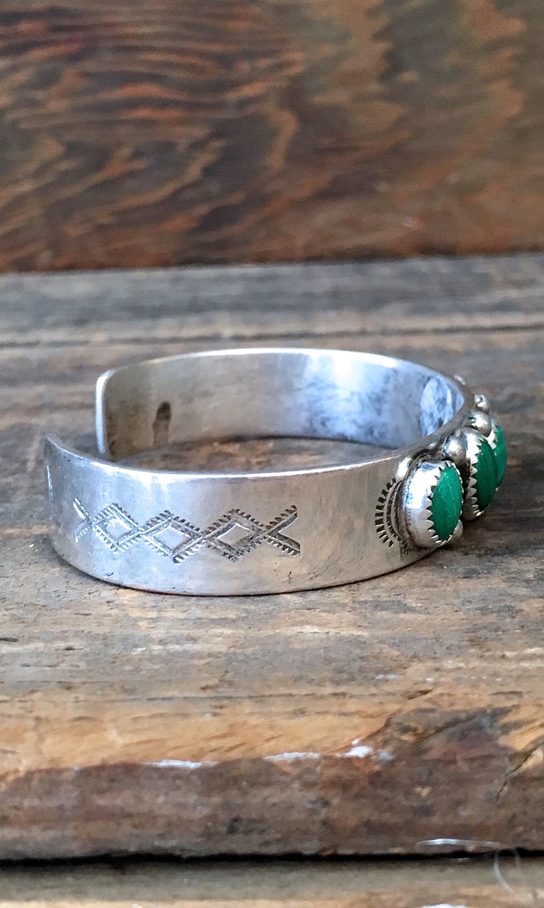 GOING GREEN Vintage 40s Bracelet 1940s Silver & Malachite Cuff Navajo Native American Indian Style Jewelry Southwestern, Boho, Hippie image 8