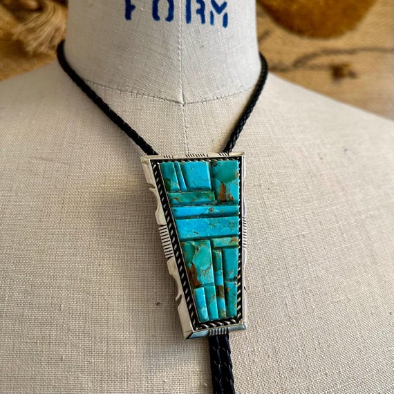 Steve Yellowhorse Native American Navajo Sterling Silver Bolo Tie Steve Yellowhorse Native American Navajo Sterling Silver Bolo Tie