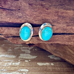 DROPS OF TURQUOISE and Sterling Silver Stud Earrings | Bright Blue Oval Stones | Silver Disc Frame | Southwestern Jewelry