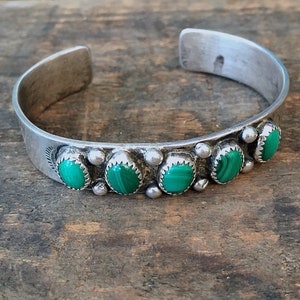 GOING GREEN Vintage 40s Bracelet 1940s Silver & Malachite Cuff Navajo Native American Indian Style Jewelry Southwestern, Boho, Hippie image 3