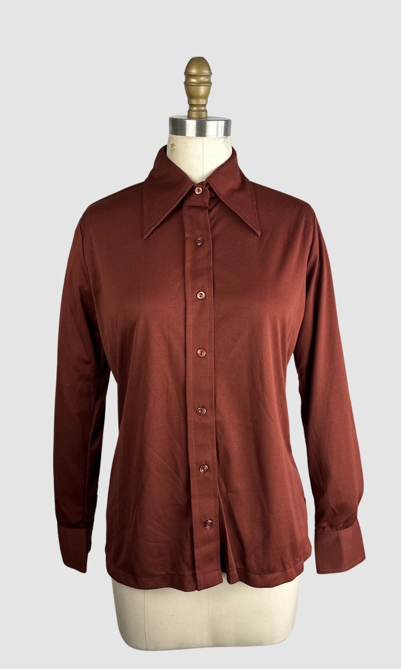 PIERRE FOSHEY chemise disco vintage des années 70 en jersey marron et polyester Dead Stock des années 1970, haut chemisier ajusté neuf à l'ancienne Petit image 2