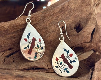 RAYMOND BOYD Boucles d'oreilles pendantes Navajo, Cardinal Design | Incrustation de plusieurs pierres en argent sterling | Boucles d'oreilles amérindiennes du sud-ouest des États-Unis de style zuni