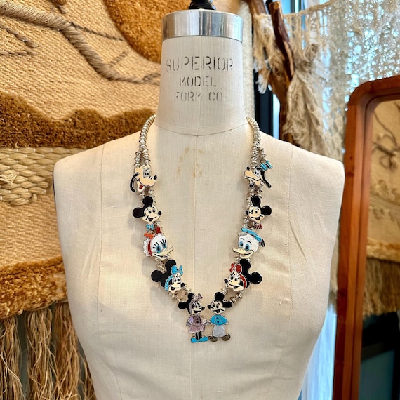 Dazzling Native American Zuni Coral Mother Of Pearl Jet Sterling Silver Minnie Mouse Pendant Dazzling Native American Zuni Coral Mother Of Pearl Jet Sterling Silver Minnie Mouse Pendant
