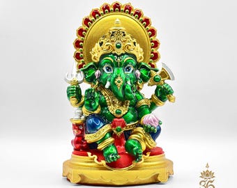 Estatua de Ganesha de 14 cm - Amuleto tailandés de resina bañada en oro y esmalte verde