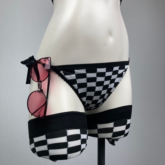 90’s Vintage Black and White Checker Crop Top and… - image 5