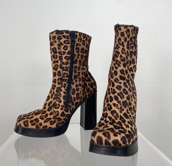 90's Vintage Leopard Chunky High Heel Ankle Boots… - image 4