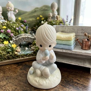 Vintage Precious Moments Boy With Bluebird Figurine (1981 Enesco Porcelain)