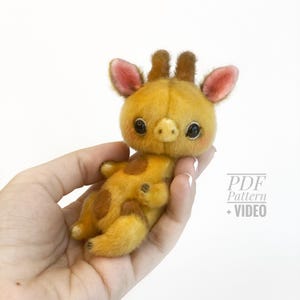 Giraffe PDF sewing pattern Video tutorial DIY stuffed toy pattern DIY soft toy kids toy pattern easy to sew for adults TSminibears