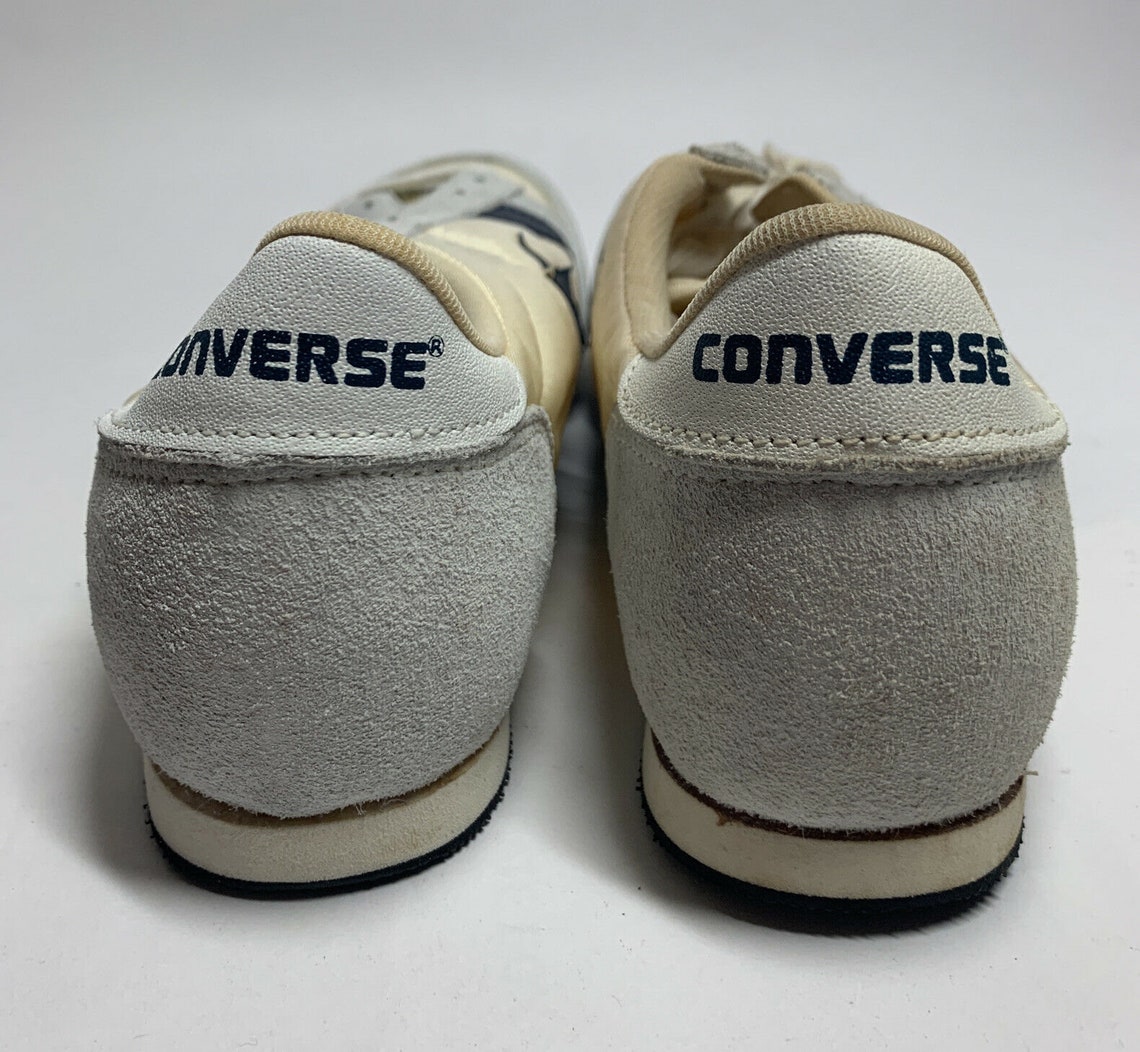 converse track spikes