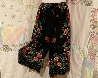 SMALL, Pants, Lightweight Bohemian Boho Hippie Black Pants with Colorful Print and Seam Pockets