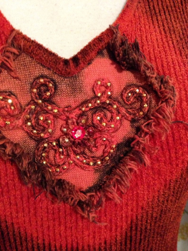 SMALL Sweater Pullover Stretch Bohemian Hippie Flowerchild Burnt Orange Black Appliqu\u00e9d Top