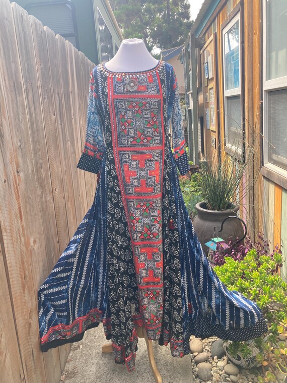 MEDIUM, Long Patchwork Boho Lined Dress with Bead… - image 4