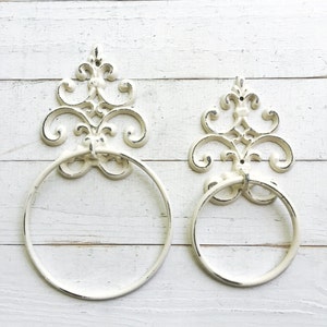 Shabby Chic Towel Ring, In Creamy Ivory  White, Towel Hanger,Heavy Cast Iron Towel Hook,Shabby Chic Bathroom Accessory,Fleur De Lis Design