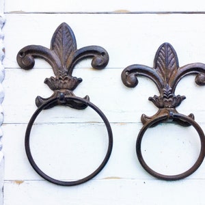 Old World ,Cast Iron Towel Holder, Shabby Chic Rustic , Bathroom Decor Distressed, Bathroom Fixture ,Scroll Cast Iron, Bathroom Accessories