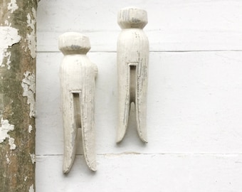 Vintage Laundry Clothes Pin Pulls , Shabby Kitchen Knobs , Laundry Cabinet Knobs ,