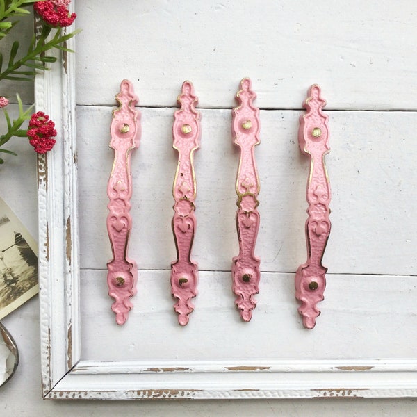 Shabby Chic Pink Hardware Romantic Knobs , Farmhouse Pull , Shabby Chic Dresser Drawer Pulls Handles , Fall Home Decor , Light Blue Pulls