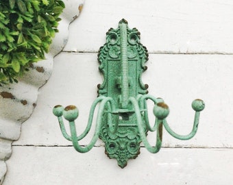 Patina Green Necklace Holder-Distressed Style-Swivel Necklace Rack-Jewelry Holder-Vintaged Green Color-Wrought Iron Display Organizer