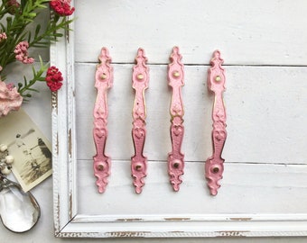 Vaguelly 8-Piece Vintage Rose Ceramic Pull Handles – Pink Floral Knobs For Cupboards, Drawers & Wardrobes