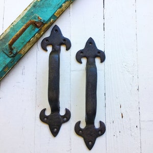 Door Pull Handle, Iron Barn Handles , Hardware Barn Door Pulls , Antique Rustic Gate Pulls , Cast Iron Handles ,