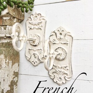 Shabby Chic Door-Skeleton Key Hook-Back Plate-Jewelry Holder-Rustic-Curtain Tie Backs-Antique Inspired-Towel Holder-French Decor-Paris Home image 3