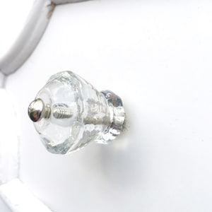 Shabby Chic Clear Glass Knobs,Vintage Inspired Diamond Cut Crystal Pull,Reproduction Hardware,Decorative Dresser Knob ,Victorian Drawer Pull