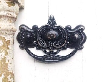 Vintage Style Door Knocker , Cast Iron , Entrance Decor , Victorian  Black Home Decor , Metal Knocker , Housewarming Gift , Fall Home Decor