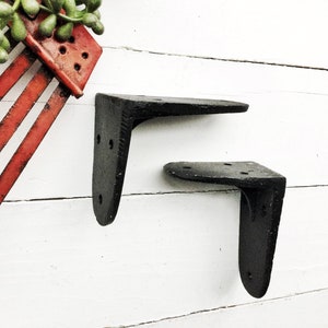 French Shelf Bracket 