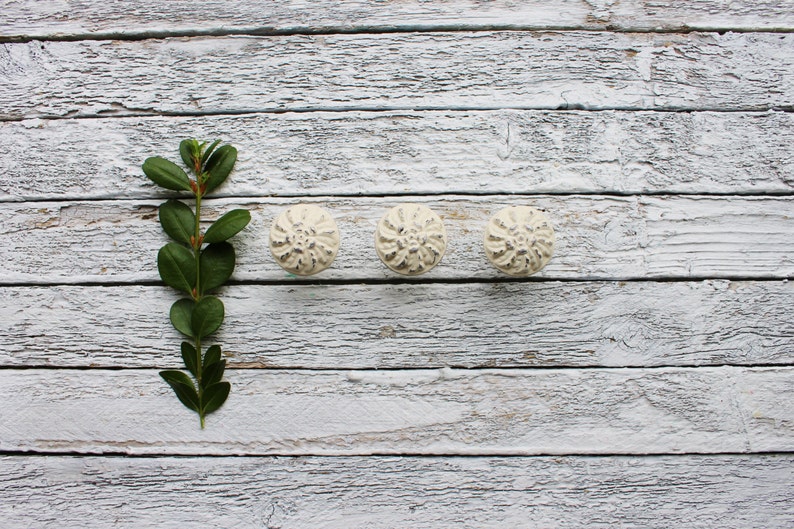 Cast Iron Drawer Pull Handles, Shabby, Aquamarine Hardware, Country Home, Kitchen Cupboard, Anthropologie, Knobs,Distressed Aqua Metal image 5