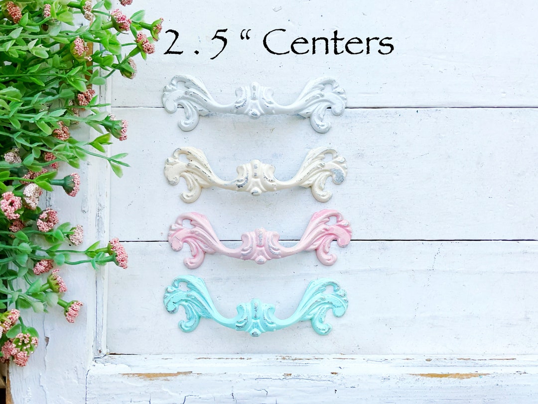 ONE Knob Pulls Vintage Drawer Pull 2.5 Centers Shabby Chic French Style ...