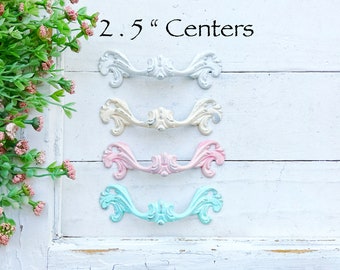 Knobs Pulls Vintage Drawer Pulls 2.5 Centers Shabby Chic French Style Chippy Farmhouse Style Pulls 64 MM Cottage Chic Knob Modern Farmhouse