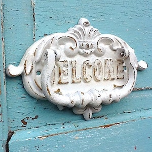 Frappe de porte / Fonte rustique / Cottage Inspiré à lancienne Shabby Chic Blanc Heurtoir de porte dentrée Décor mural en métal Décor de patio image 4