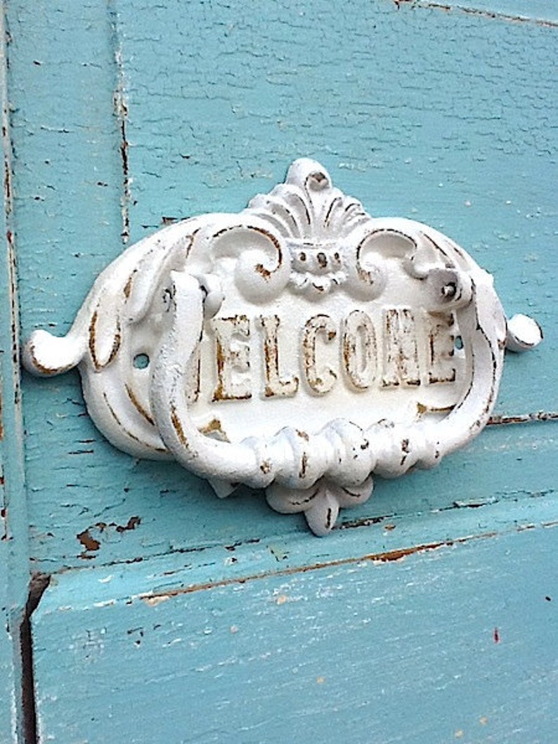 Frappe de porte / Fonte rustique / Cottage Inspiré à lancienne Shabby Chic Blanc Heurtoir de porte dentrée Décor mural en métal Décor de patio image 4