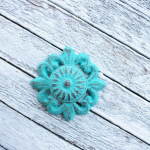 Kitchen Fixture Cabinet Pulls-Cast Iron Knobs-In Summer Turquoise-Drawer Hardware-Decorative Knobs-Dresser Pulls-Shabby Knobs-Cottage Style