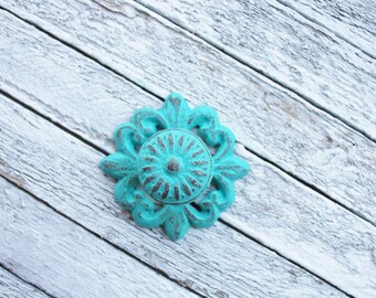 Kitchen Fixture Cabinet Pulls-Cast Iron Knobs-In Summer Turquoise-Drawer Hardware-Decorative Knobs-Dresser Pulls-Shabby Knobs-Cottage Style