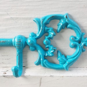 Cast Iron Turquoise Blue Skeleton Key Hook-Rustic Jewelry Holder-Kitchen Decor-Shabby Home-Key Rack-Painted Distressed Metal Holder