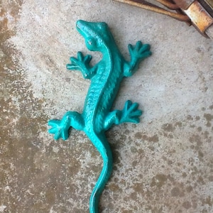 Cast Iron Rust  Garden Gecko Lizard Figurine In Ocean Teal-Gift For Dad-Gift Under 25-Summer Collection-Woodland-Natural Forest