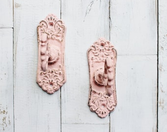 Baby Nursery Curtain Tie Backs Set of Two , Curtain Holdback , Skeleton Key , 2 Cast Iron Tiebacks ,Victorian Home Windows , Jewelry Holder