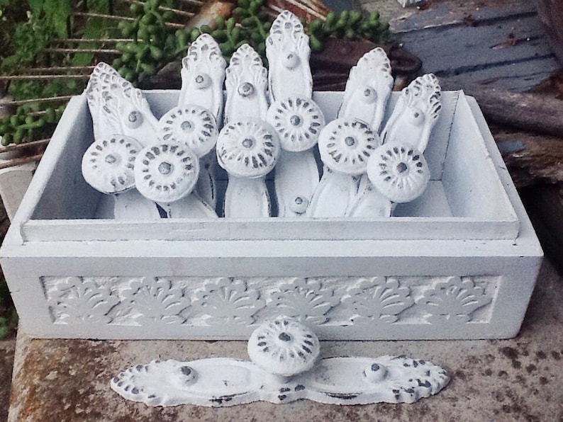 Distressed Shabby Chic White Hardware Knobs Etsy