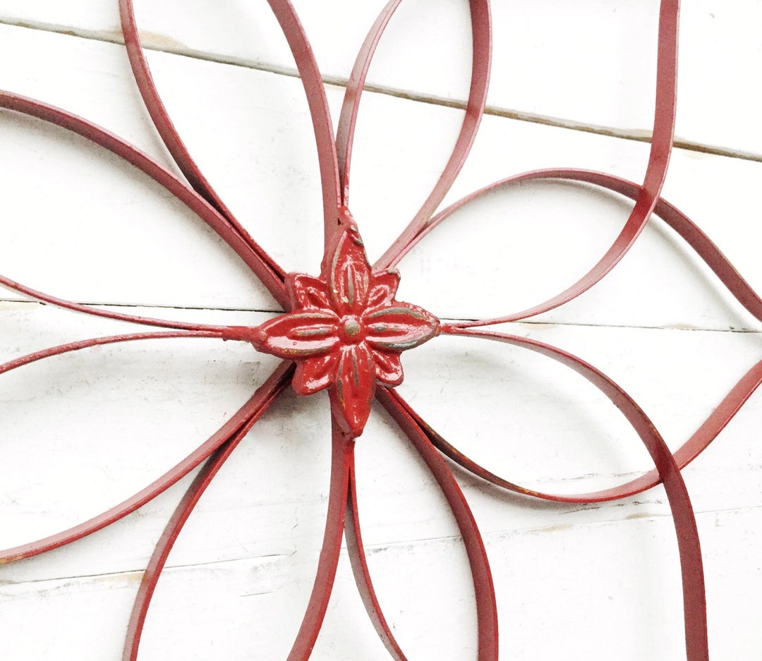 Metal Garden Flower Medium Wall Art , House Decor , Indoor Outdoor Sign