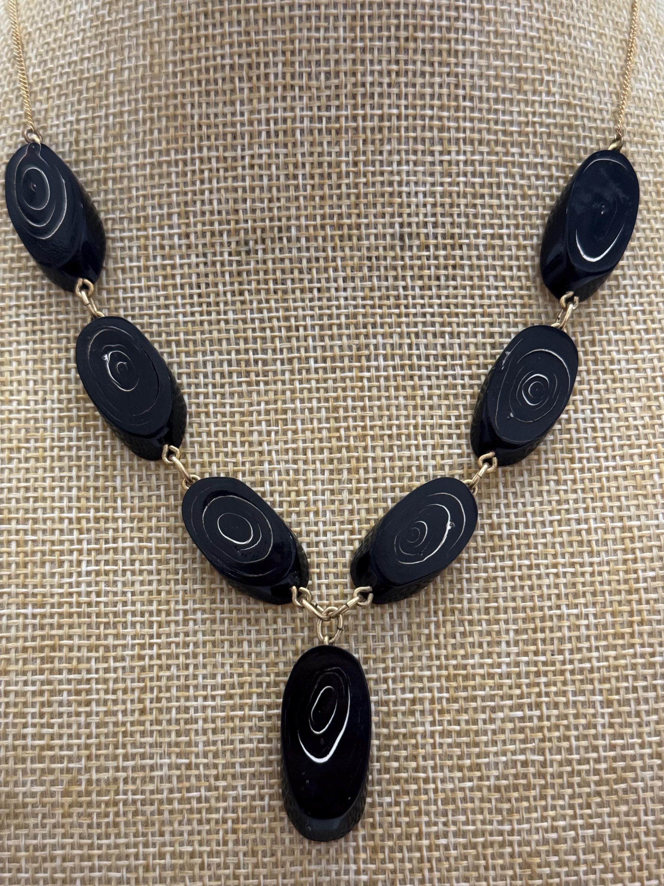 Hawaiian black coral - Etsy 日本