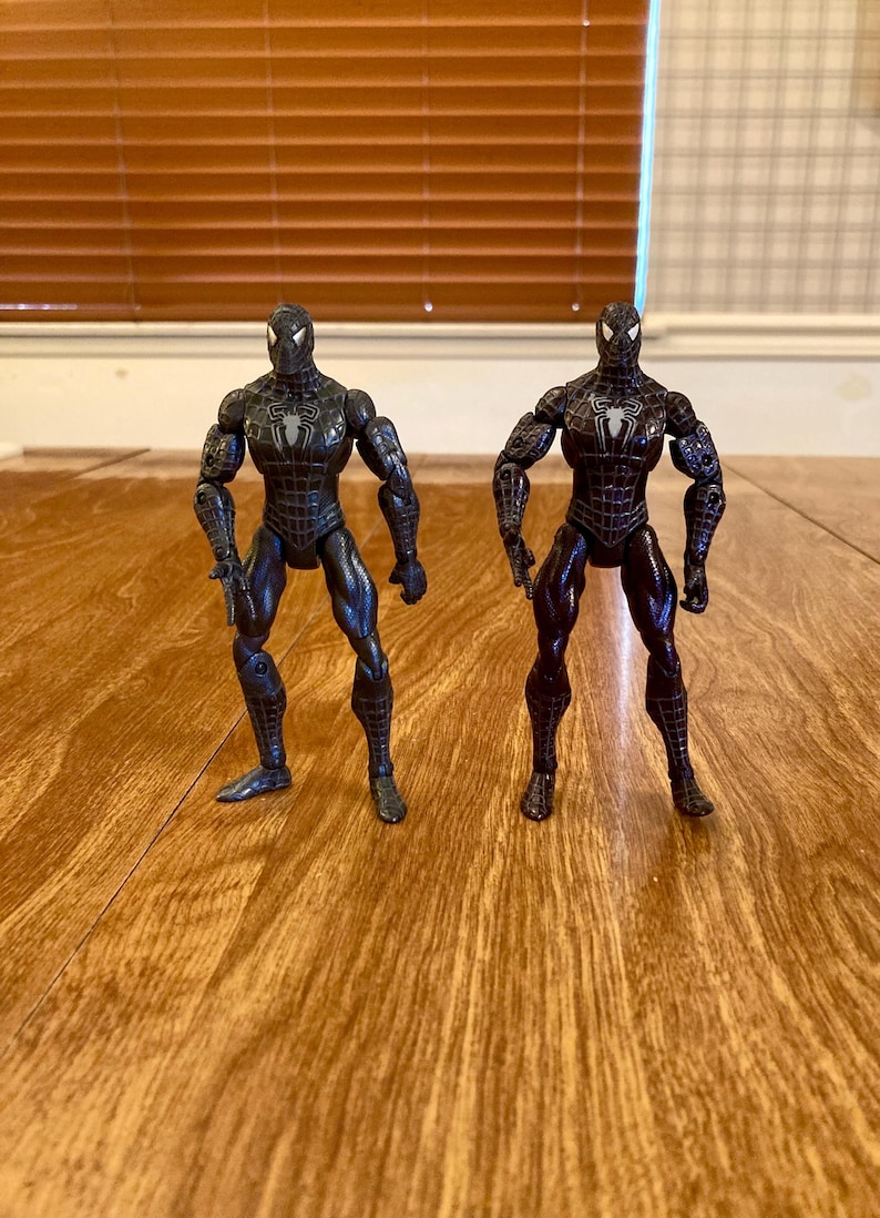 2006 Hasbro Marvel Spider-Man action figures image 1