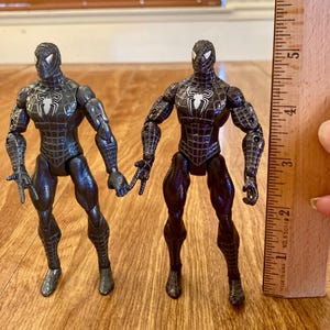2006 Hasbro Marvel Spider-Man action figures image 3