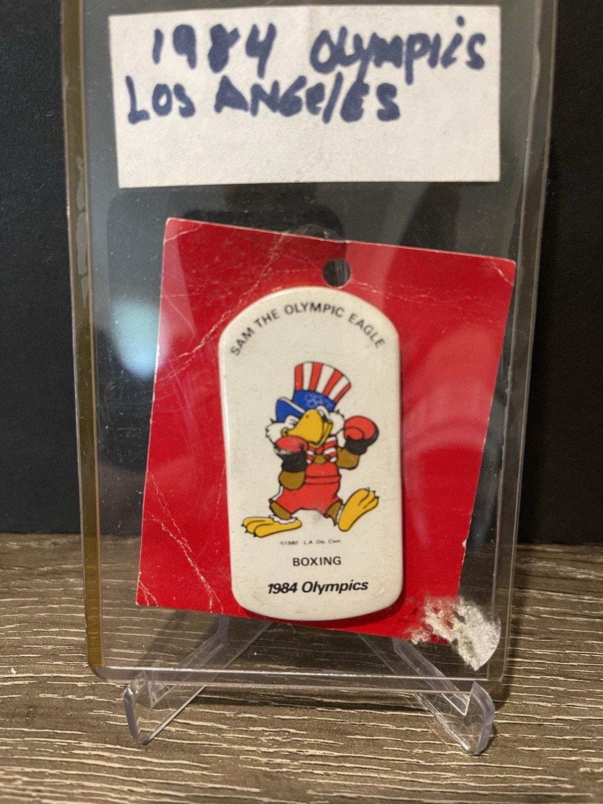 パンナム　1984年オリンピック　バッチ　ビンテージ　レア Los Angeles 1984 Olympics Button Pin Sam Olympic Eagle Official