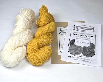 Kit de teinture pour fil miel moutarde, teindre votre propre laine, fil teint à la main, teinture en pot de cornichon, kit de teinture pour fibres protéinées, teinture maison