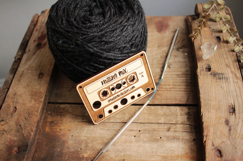 Knitting Accessories Mini Wooden Cassette Tape Needle Gauge, Laser Engraved Needle Gauge, Gift for Knitter, Knitting Kit Tools, Retro Look image 9