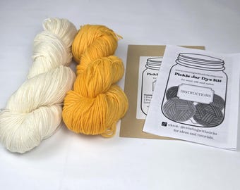 Kit de teinture pour fil pavot doré, teindre votre propre laine, fil teint à la main, teinture en pot de cornichon, kit de teinture pour fibres protéinées, teinture maison