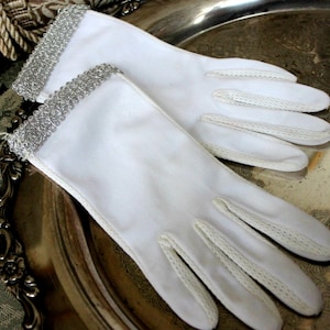 Vintage Gloves, White Gloves with Silver Gimp Braid, Wrist Length, Ladies Evening Gloves