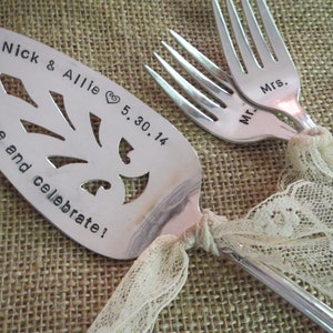 Vintage, Custom Silverplate Cake Server, Hand Stamped, Wedding, Personalized Cake Server, Tasting Forks, Table Setting, CUSTOM cake server Bild 4